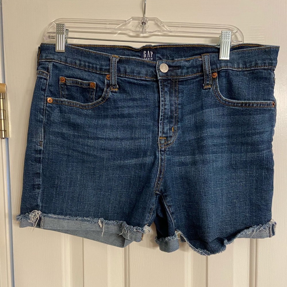 Gap 5” denim short